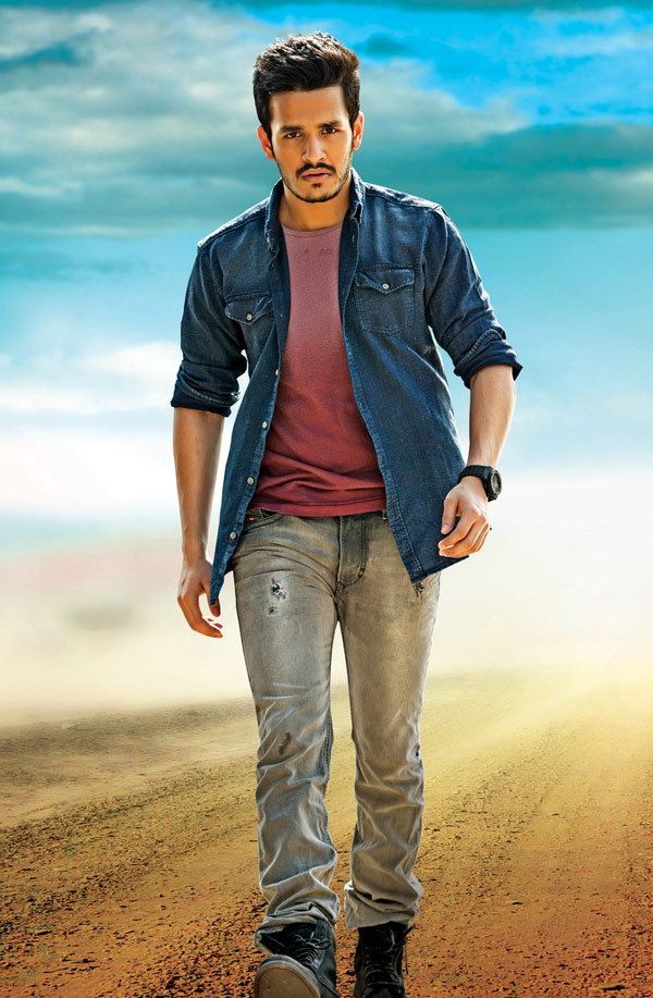 akhil akkineni,naga chaitanya,vikram k.kumar director,akkineni nagarjuna  అఖిల్‌ తగ్గడం లేదు..! 